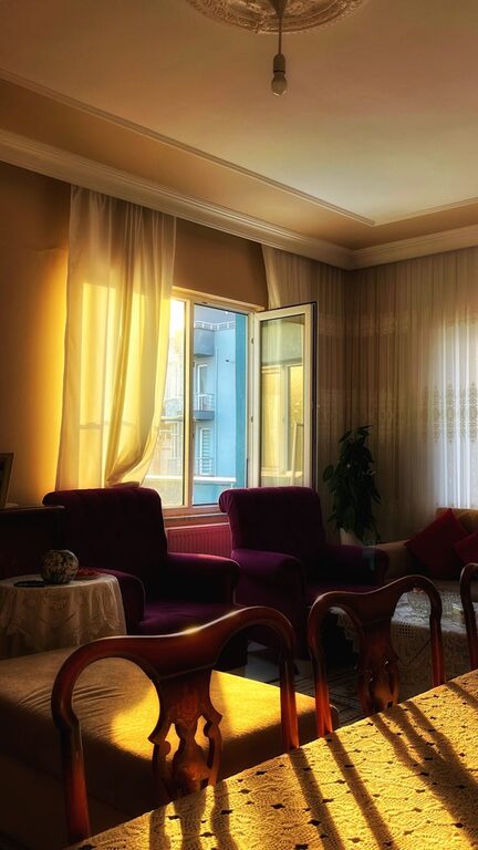 Tips for Creating a Cozy and Inviting Home Environment